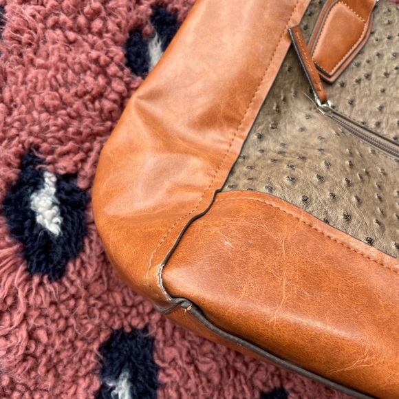 Kelly & Katie Soft Structured Large Shoulder/Tote Bag - Picture 8 of 10